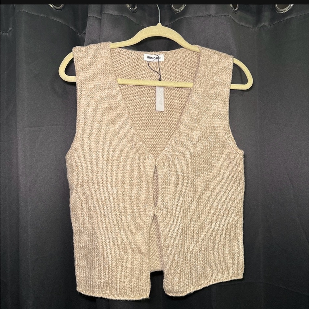 Rumored women’s knitting vest